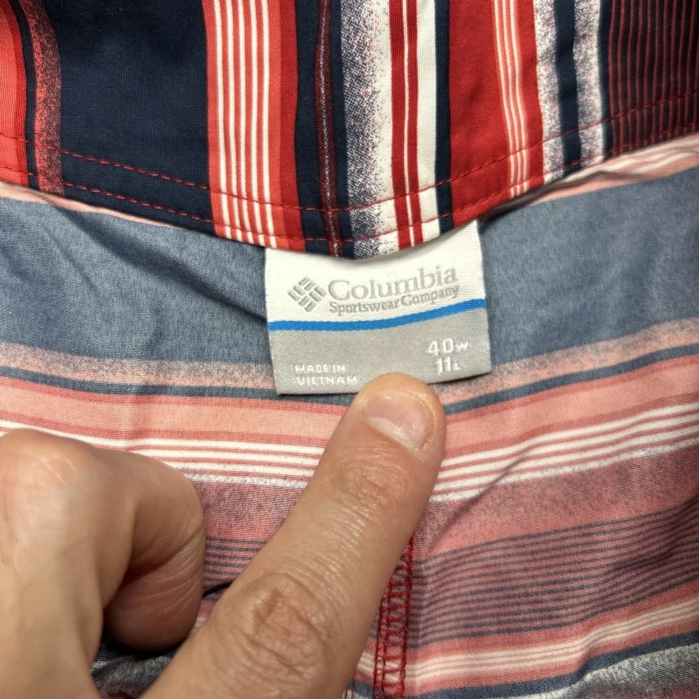 Columbia mens PFG Boarding Shorts 40 Beach Swimming Surfing Red Striped